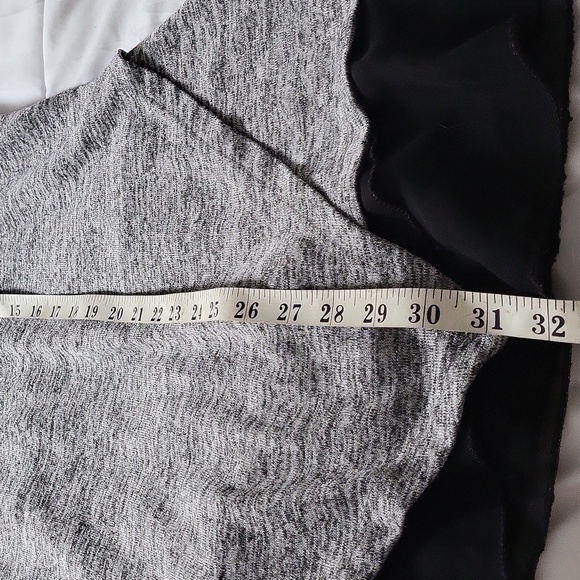 Grey & White Tunic - Picture 5 of 5